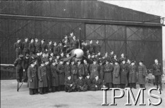 23.02.1943, Hutton Cranswick, Anglia, Wielka Brytania.
Święto 316 Dywizjonu Myśliwskiego, fotografia grupowa.
Fot. NN, Instytut Polski i Muzeum im. gen. Sikorskiego w Londynie