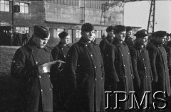21.02.1943, Kirton-in-Linsday, Anglia, Wielka Brytania.
Święto 317 Dywizjonu Myśliwskiego, apel poległych.
Fot. NN, Instytut Polski i Muzeum im. gen. Sikorskiego w Londynie
