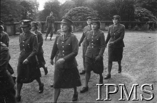 1.05-10.06.1943, Falkirk, Szkocja, Wielka Brytania.
Pierwszy kurs rekrucki dla polskich ochotniczek, które zgłosiły się do Pomocniczej Lotniczej Służbie Kobiet.
Fot. NN, Instytut Polski i Muzeum im. gen. Sikorskiego w Londynie