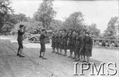 1.06.1943, Falkirk, Szkocja, Wielka Brytania.
Pierwszy kurs rekrucki dla polskich ochotniczek, które zgłosiły się do Pomocniczej Lotniczej Służby Kobiet.
Fot. NN, Instytut Polski i Muzeum im. gen. Sikorskiego w Londynie