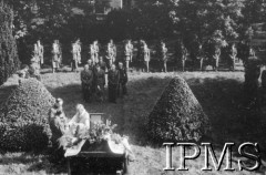 1.06.1943, Falkirk, Szkocja, Wielka Brytania.
Pierwszy kurs rekrucki dla polskich ochotniczek, które zgłosiły się do Pomocniczej Lotniczej Służby Kobiet. Msza polowa.
Fot. NN, Instytut Polski i Muzeum im. gen. Sikorskiego w Londynie