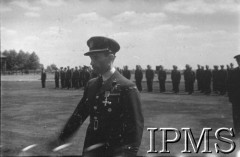 24.06.1943, Northolt, Anglia, Wielka Brytania.
Dywizjon 303, mjr. pil. Wojciech Kołaczkowski po dekoracji Krzyżem DFC (Distingnished Flying Cross)
Fot. NN, Instytut Polski i Muzeum im. gen. Sikorskiego w Londynie