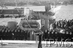 10.07.1943, Plymouth, Anglia, Wielka Brytania.
Pogrzeb gen. Władysława Sikorskiego. ORP 