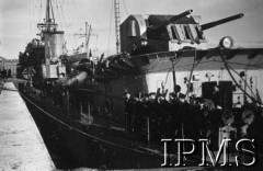 10.07.1943, Plymouth, Anglia, Wielka Brytania.
Pogrzeb gen. Władysława Sikorskiego. ORP 