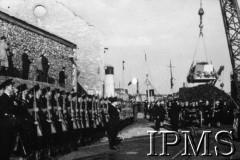 10.07.1943, Plymouth, Anglia, Wielka Brytania.
Pogrzeb gen. Władysława Sikorskiego. ORP 