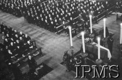 14.07.1943, Londyn, Anglia, Wielka Brytania.
Pogrzeb gen. Władysława Sikorskiego. Msza żałobna w katedrze Westminsterskiej.
Fot. NN, Instytut Polski i Muzeum im. gen. Sikorskiego w Londynie