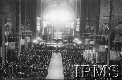 14.07.1943, Londyn, Anglia, Wielka Brytania.
Pogrzeb gen. Władysława Sikorskiego. Msza żałobna w katedrze Westminsterskiej.
Fot. NN, Instytut Polski i Muzeum im. gen. Sikorskiego w Londynie