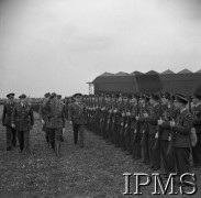 7.08.1940, Bramcote, Wielka Brytania.
Gen. Władysław Sikorski z wizytą u lotników z 300 Dywizjonu Bombowego 