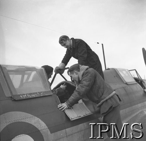 Marzec 1941, Ternhill, Anglia, Wielka Brytania.
306 Dywizjon Myśliwski 