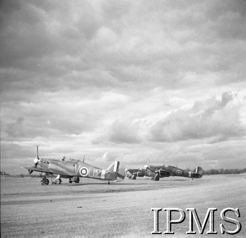 Marzec 1941, Ternhill, Anglia, Wielka Brytania.
Samoloty 306 Dywizjonu Myśliwskiego. 
Fot. NN, Instytut Polski i Muzeum im. gen. Sikorskiego w Londynie
