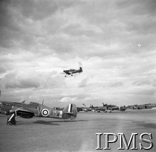 Marzec 1941, Ternhill, Anglia, Wielka Brytania.
Samoloty 306 Dywizjonu Myśliwskiego. 
Fot. NN, Instytut Polski i Muzeum im. gen. Sikorskiego w Londynie