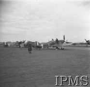 Marzec 1941, Ternhill, Anglia, Wielka Brytania.
Samoloty 306 Dywizjonu Myśliwskiego na lotnisku.
Fot. NN, Instytut Polski i Muzeum im. gen. Sikorskiego w Londynie