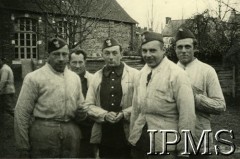 Styczeń 1940, Coetquidan, Francja.
Obóz Wojska Polskiego. Od lewej: K. Madeyski, K. Łuczyński, St. Romer, A. Madeyski, Wł. Łoś.
Fot. NN, Instytut Polski i Muzeum im. gen. Sikorskiego w Londynie