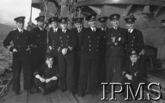 9.12.1940, brak miejsca.
ORP Błyskawica, oficerowie na pokładzie.
Fot. NN, Instytut Polski i Muzeum im. gen. Sikorskiego w Londynie