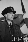 1940-1941, Wielka Brytania.
Kapitan Witold Urbanowicz.
Fot. NN, Instytut Polski i Muzeum im. gen. Sikorskiego w Londynie