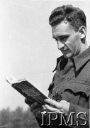 Czerwiec 1942, Wielka Brytania.
Pilot dywizjonu 317 - por. Tadeusz Koc.
Fot. NN, Instytut Polski i Muzeum im. gen. Sikorskiego w Londynie