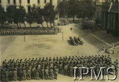 1945-1946, Włochy.
Uroczystość z udziałem 3 Batalionu Strzelców Karpackich.
Fot. NN, Instytut Polski i Muzeum im. gen. Sikorskiego w Londynie [album 11 - 3 Batalion Strzelców Karpackich].