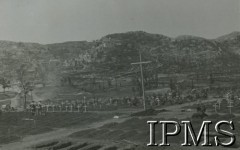 Maj 1944, Aquafondata, Włochy..
Cmentarz wojenny żołnierzy 2 Korpusu podczas budowy.
Fot. NN, Instytut Polski im. gen. Sikorskiego w Londynie, [album 144 - fot. z Włoch, dar Michniewicza z Buenos Aires 1.01.1961].
