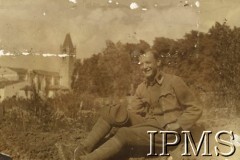 1914-1917, prowincja Trydent, północne Włochy.
Pozycje oddziałów austriackich, podchorąży Rudnicki na szańcu.
Fot. NN, Instytut Polski i Muzeum im. gen. Sikorskiego w Londynie [album nr 287 z wojny 1914-1917 - front włoski].