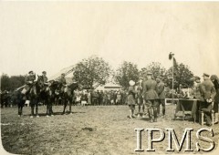 Przed 1939, Polska.
Zawody jeździeckie.
Fot. NN, Instytut Polski i Muzeum im. gen. Sikorskiego w Londynie [album 370 - 5 i 7 Pułk Strzelców Konnych; Żebrowski]