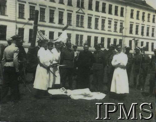 Lata 30., Lwów, Polska.
Uroczystość w Korpusie Kadetów Nr 1.
Fot. NN, Instytut Polski i Muzeum im. gen. Sikorskiego w Londynie [album 61 - Korpus Kadetów Nr 1 - Lwów]
