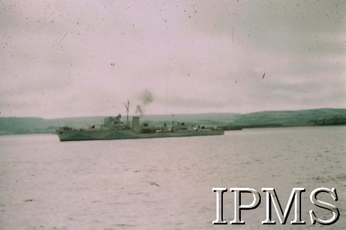 1942, Wielka Brytania.
ORP Krakowiak wpływa do portu.
Fot. NN, Instytut Polski i Muzeum im. gen. Sikorskiego w Londynie