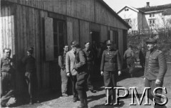 1944, Sandnessjøen, Norwegia.
Polscy jeńcy wojenni w obozie.
Fot. NN, Instytut Polski i Muzeum im. gen. Sikorskiego w Londynie [szuflada V]