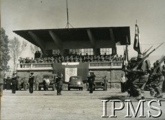 27-31.12.1942, Meksyk, Meksyk.
Wizyta premiera i Naczelnego Wodza Polskich Sił Zbrojnych  gen. Władysława Sikorskiego w Meksyku. Defilada wojskowa.
Fot. Keystone Press Agency, Instytut Polski i Muzeum im. gen. Sikorskiego w Londynie, [szuflada XII].