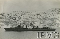 Maj 1940, Morze Północne.
Niszczyciel Brazen [H-80], transportujący żołnierzy Samodzielnej Brygady Strzelców Podhalańskich do Norwegii.
Fot. NN, Instytut Polski i Muzeum im. gen. Sikorskiego w Londynie, [szuflada NX]