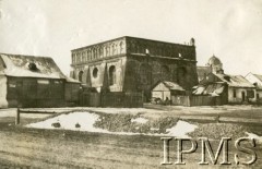 01.11.1919-11.04.1920, Żółkiew k. Lwowa.
Synagoga - budynek o charakterze obronnym zbudowany w latach 1692-1698 przy finansowej pomocy króla Jana III Sobieskiego. 
Fot. NN, Instytut Polski i Muzeum im. gen. Sikorskiego w Londynie
