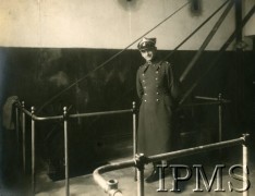 Lata 20., Lwów, Polska.
Major Witold Czaykowski, kwatermistrz pułku na stacji pomp.
Fot. NN, Instytut Polski i Muzeum im. gen. Sikorskiego w Londynie