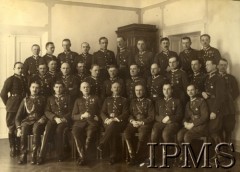 Lata 20., Lwów, Polska.
Pożegnanie pułkownika Gwido Potena, dowódcy 16 Brygady Kawalerii.
Fot. NN, Instytut Polski i Muzeum im. gen. Sikorskiego w Londynie