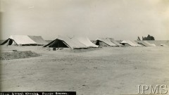 8.03.1943, Heliopolis, Egipt.
Polski obóz w Heliopolis. Namioty uczniów Gimnazjum Techniczno-Lotniczego.
Fot. NN, Instytut Polski i Muzeum im. gen. Sikorskiego w Londynie