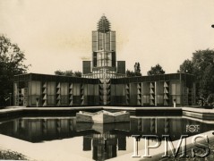 16.05.1929-30.09.1929, Poznań, Polska.
Powszechna Wystawa Krajowa w Poznaniu (PeWuKa). Park Wilsona i pawilon Związku Hut Szklanych.
Fot. Władysław Kowalczyk, Instytut Polski i Muzeum im. gen. Sikorskiego w Londynie