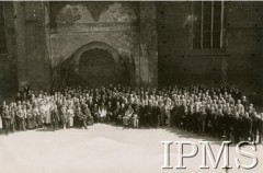 11.11.1941, Exeter, Anglia, Wielka Brytania.
Podpis oryginalny: 