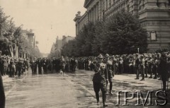 15.08.1939, Wilno, Polska.
Defilada 1 Kompanii Kadrowej – na czele generał Jan Kruszewski.
Fot. NN, Instytut Polski im. Gen. Sikorskiego w Londynie [teczka nr 115 – Wilno]