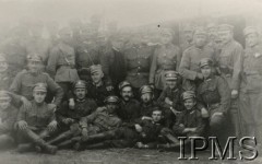 20.07.1920, Gumniska.
II Szwadron 2 plutonu 1 Pułku Ułanów Krechowieckich w Gumniskach.
Fot. NN, Instytut Polski im. Gen. Sikorskiego w Londynie [Kolekcja nr 554/XII/22]