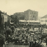 09.07.1939, Jazłowiec, woj. tarnopolskie, Polska.
Koronacja figury Matki Boskiej Jazłowieckiej, patronki 14 Pułku Ułanów. Uroczysta msza święta.
Fot. NN, Instytut Polski i Muzeum im. gen. Sikorskiego w Londynie
