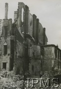 1939, Warszawa, Polska.
Kamienica przy ul. Krakowskie Przedmieście.
Fot. NN, Instytut Polski im. Gen. Sikorskiego w Londynie. [szuflada P1]