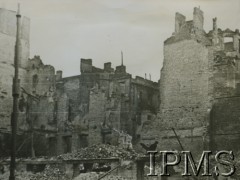 1939, Warszawa, Polska.
Zniszczona zabudowa ulicy Ordynackiej
Fot. NN, Instytut Polski im. Gen. Sikorskiego w Londynie. [szuflada P1]
