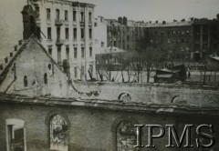 1939, Warszawa, Polska.
Zniszczona zabudowa ulicy Skaryszewskiej.
Fot. NN, Instytut Polski im. Gen. Sikorskiego w Londynie. [szuflada P1]