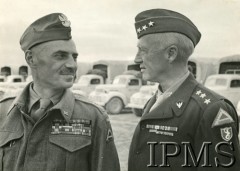 Grudzień 1943, Włochy.
Dowódca 2 Korpusu Polskiego gen. Władysław Anders przyjmuje wizytę dowódcy 7 Armii Amerykańskiej gen. George'a Pattona.
Fot. NN, Instytut Polski i Muzeum im. gen. Sikorskiego w Londynie

