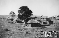 1943, Koja, Uganda.
Fragment osiedla dla polskich uchodźców.
Fot. NN, Instytut Polski i Muzeum im. gen. Sikorskiego w Londynie [album 212 - Osiedla polskie w Afryce Wschodniej].
