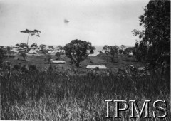 1943, Koja, Uganda.
Fragment osiedla dla polskich uchodźców.
Fot. NN, Instytut Polski i Muzeum im. gen. Sikorskiego w Londynie [album 212 - Osiedla polskie w Afryce Wschodniej].
