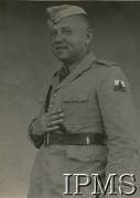 1943, Irak.
Pracownik 3 Sądu Polowego 3 Dywizji Strzelców Karpackich.
Fot. NN, Instytut Polski i Muzeum im. gen. Sikorskiego w Londynie [album 14 - Sąd Polowy 3 Dywizji Strzelców Karpackich].