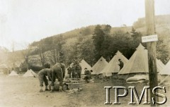 Październik 1940, Broughton, Szkocja, Wielka Brytania.
Załoga Pociągu Pancernego nr 4 rozkłada obóz.
Fot. NN, Dziennik działań Pociągu Pancernego 