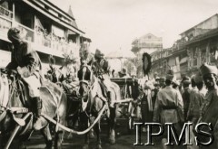 31.03.1947, Kolhapur, Indie.
Uroczystości adopcyjne nowego maharadży Księstwa Kolhapur.
Fot. NN, Kronika osiedla polskiego Valivade-Kolhapur, Indie, tom III, Instytut Polski i Muzeum im. gen. Sikorskiego w Londynie