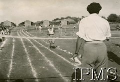 7.06.1947, Valivade-Kolhapur, Indie.
Osiedle dla polskich uchodźców. Zawody sportowe zorganizowane podczas Tygodnia Uroczystości i Sportu.
Fot. NN, Kronika osiedla polskiego Valivade-Kolhapur, Indie, tom III, Instytut Polski i Muzeum im. gen. Sikorskiego w Londynie