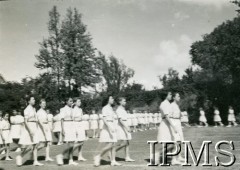 1942-1946, Jamnagar, Indie.
Osiedle dla polskich dzieci ewakuowanych z ZSRR. Młodzież podczas zajęć sportowych.
Fot. NN, Kronika osiedla polskiego Valivade-Kolhapur, Indie, tom III, Instytut Polski i Muzeum im. gen. Sikorskiego w Londynie