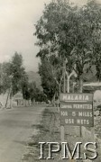 Grudzień 1943, Bechmezzin, Liban.
Znak informacyjny przy ulicy.
Fot. NN, Kronika 15 Wileńskiego Batalionu Strzelców 